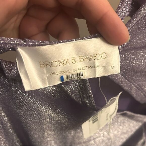 Bronx and Banco Amara Metallic Lilac Cut Out Gown Size Medium - Picture 9 of 13